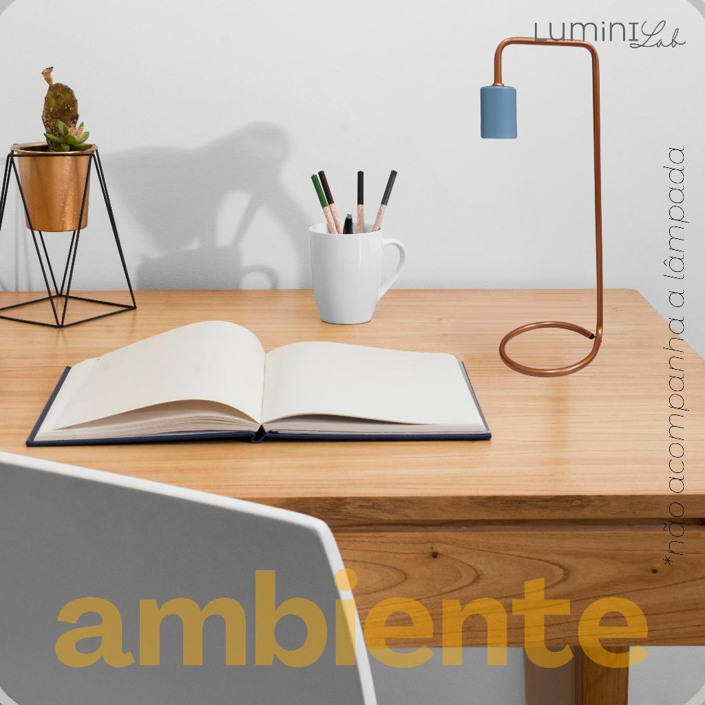 Luminaria de Mesa Forca Aluminio E27 1 Luz Fixa Lumini Lab